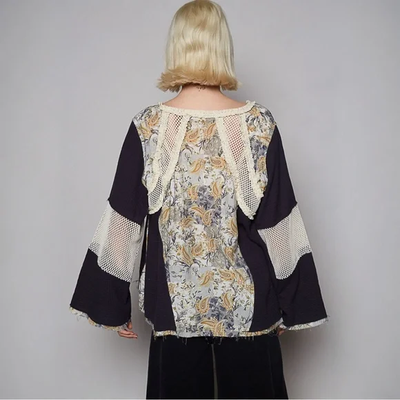 POL Round Neck Long Sleeve Double Gauze Top - Picture 6 of 7